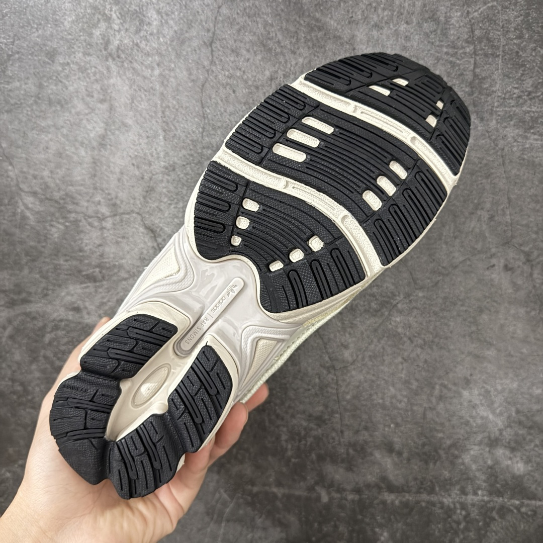 Adidas 阿迪 x RAF SIMONS 拉夫西蒙 Ozweego 先锋潮流 水泡 复古低帮休闲鞋 B22537 独