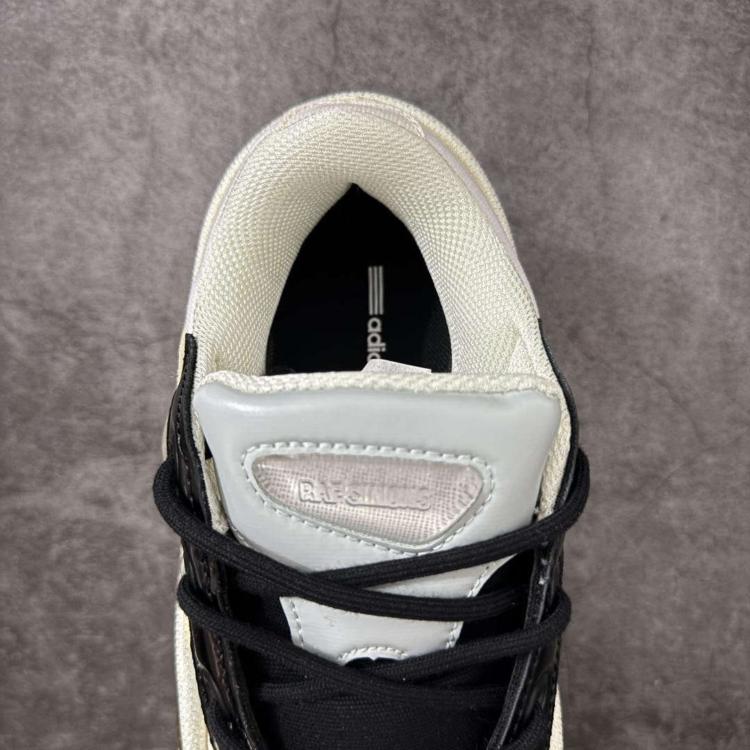 Adidas 阿迪 x RAF SIMONS 拉夫西蒙 Ozweego 先锋潮流 水泡 复古低帮休闲鞋 B22537 独