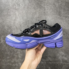 Adidas 阿迪 x RAF SIMONS 拉夫西蒙 Ozweego 先锋潮流 水泡 复古低帮休闲鞋 B22539 独 Adidas 阿迪 x RAF SIMONS 拉夫西蒙 Ozweego 先锋潮流 水泡 复古低帮休闲鞋 B22539 独