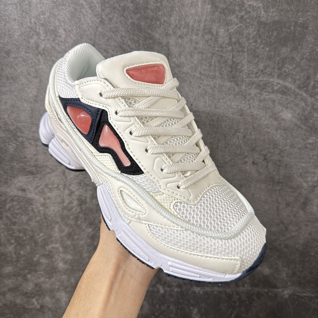 Adidas 阿迪 x RAF SIMONS 拉夫西蒙 Ozweego 先锋潮流 水泡 复古低帮休闲鞋 S74583 独 Adidas 阿迪 x RAF SIMONS 拉夫西蒙 Ozweego 先锋潮流 水泡 复古低帮休闲鞋 S74583 独