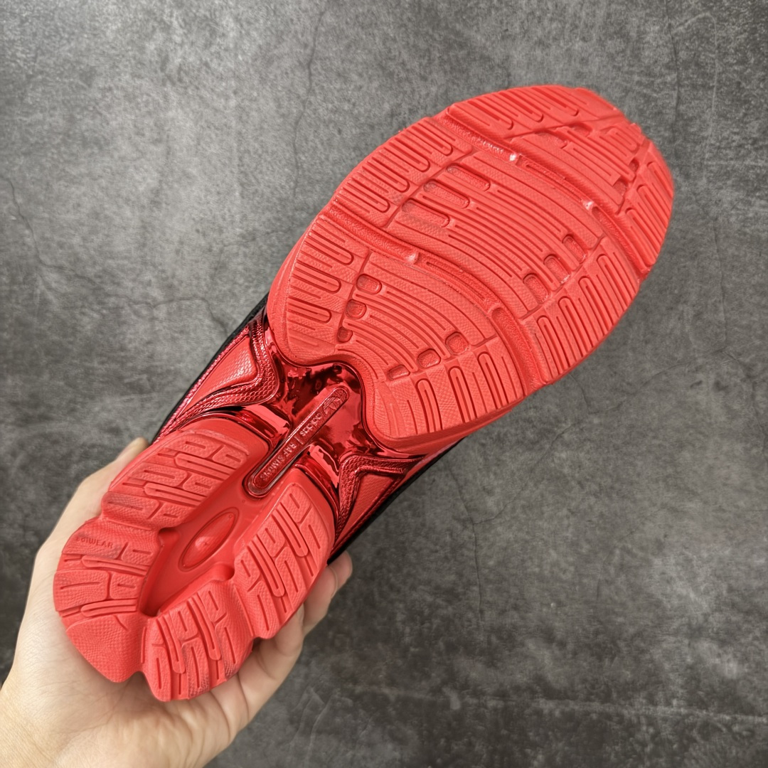 Adidas 阿迪 x RAF SIMONS 拉夫西蒙 Ozweego 先锋潮流 水泡 复古低帮休闲鞋 DA8775 独 Adidas 阿迪 x RAF SIMONS 拉夫西蒙 Ozweego 先锋潮流 水泡 复古低帮休闲鞋 DA8775 独