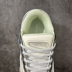 Adidas 阿迪 x RAF SIMONS 拉夫西蒙 Ozweego 先锋潮流 水泡 复古低帮休闲鞋 B26077 独 Adidas 阿迪 x RAF SIMONS 拉夫西蒙 Ozweego 先锋潮流 水泡 复古低帮休闲鞋 B26077 独