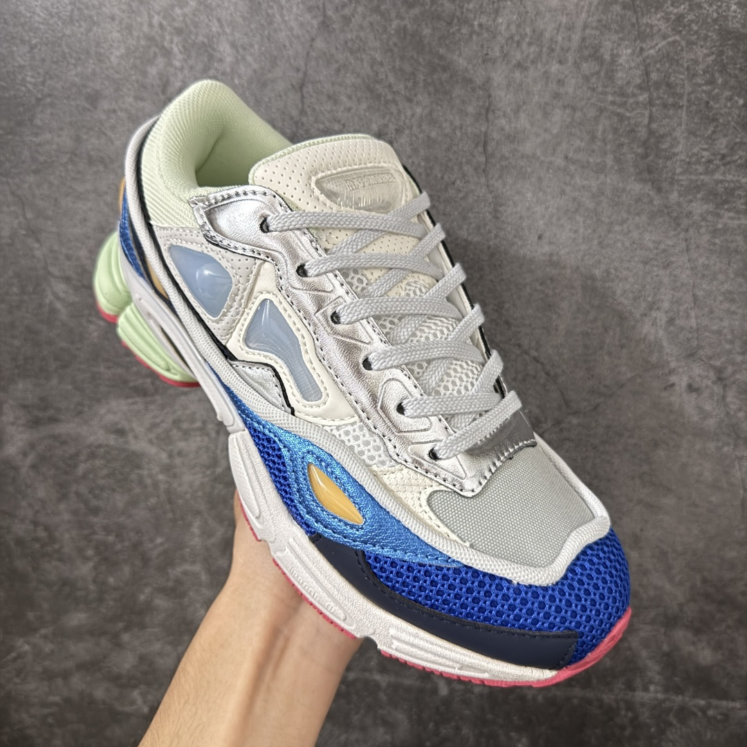 Adidas 阿迪 x RAF SIMONS 拉夫西蒙 Ozweego 先锋潮流 水泡 复古低帮休闲鞋 B26077 独 Adidas 阿迪 x RAF SIMONS 拉夫西蒙 Ozweego 先锋潮流 水泡 复古低帮休闲鞋 B26077 独