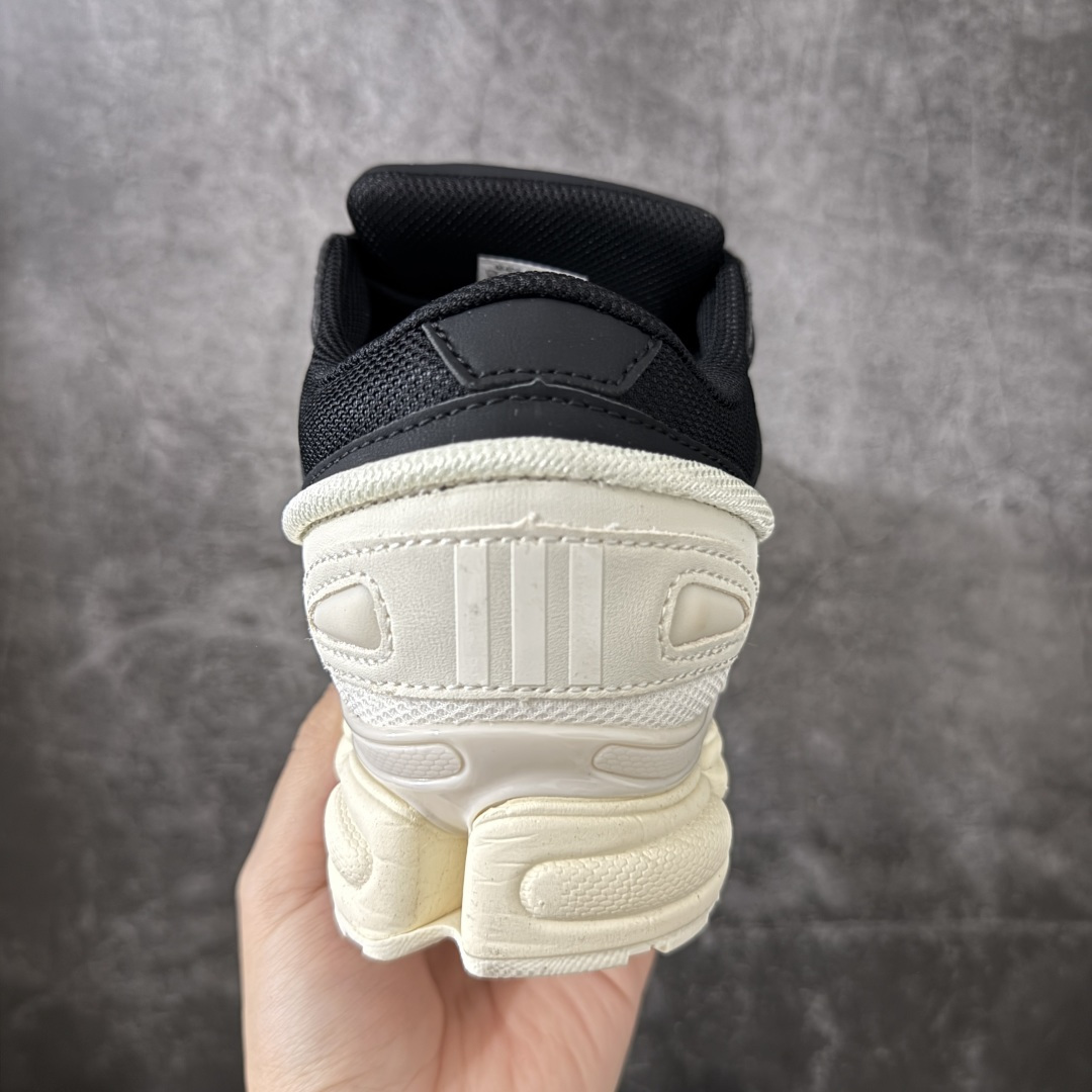 Adidas 阿迪 x RAF SIMONS 拉夫西蒙 Ozweego 先锋潮流 水泡 复古低帮休闲鞋 F34264 独 Adidas 阿迪 x RAF SIMONS 拉夫西蒙 Ozweego 先锋潮流 水泡 复古低帮休闲鞋 F34264 独