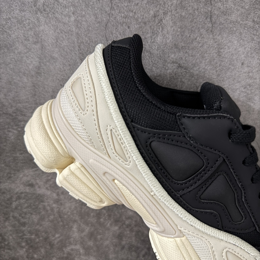 Adidas 阿迪 x RAF SIMONS 拉夫西蒙 Ozweego 先锋潮流 水泡 复古低帮休闲鞋 F34264 独 Adidas 阿迪 x RAF SIMONS 拉夫西蒙 Ozweego 先锋潮流 水泡 复古低帮休闲鞋 F34264 独