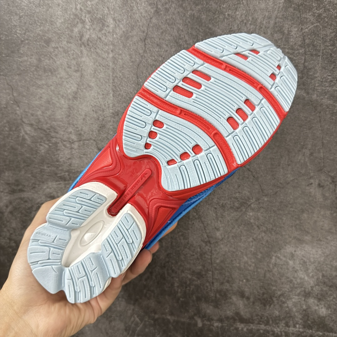 Adidas 阿迪 x RAF SIMONS 拉夫西蒙 Ozweego 先锋潮流 水泡 复古低帮休闲鞋 B24072 独