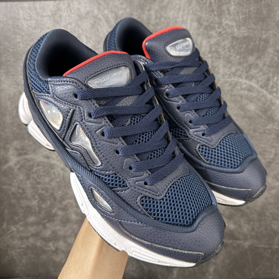 Adidas 阿迪 x RAF SIMONS 拉夫西蒙 Ozweego 先锋潮流 水泡 复古低帮休闲鞋 S74145 独 Adidas 阿迪 x RAF SIMONS 拉夫西蒙 Ozweego 先锋潮流 水泡 复古低帮休闲鞋 S74145 独
