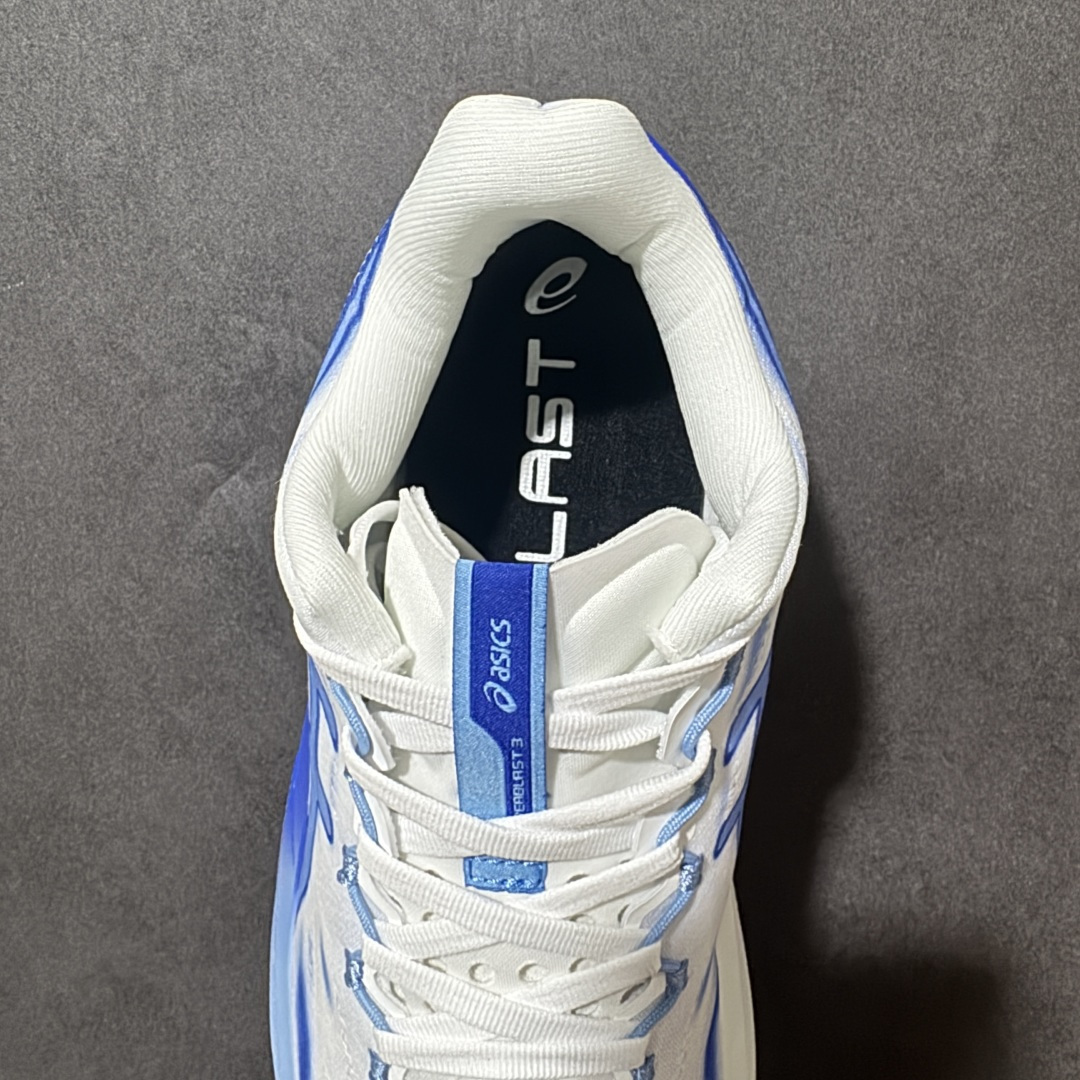 Asics Superblast 3 亚瑟士舒适透气运动跑鞋 货号：1013A177-600 尺码：36 36.5 37