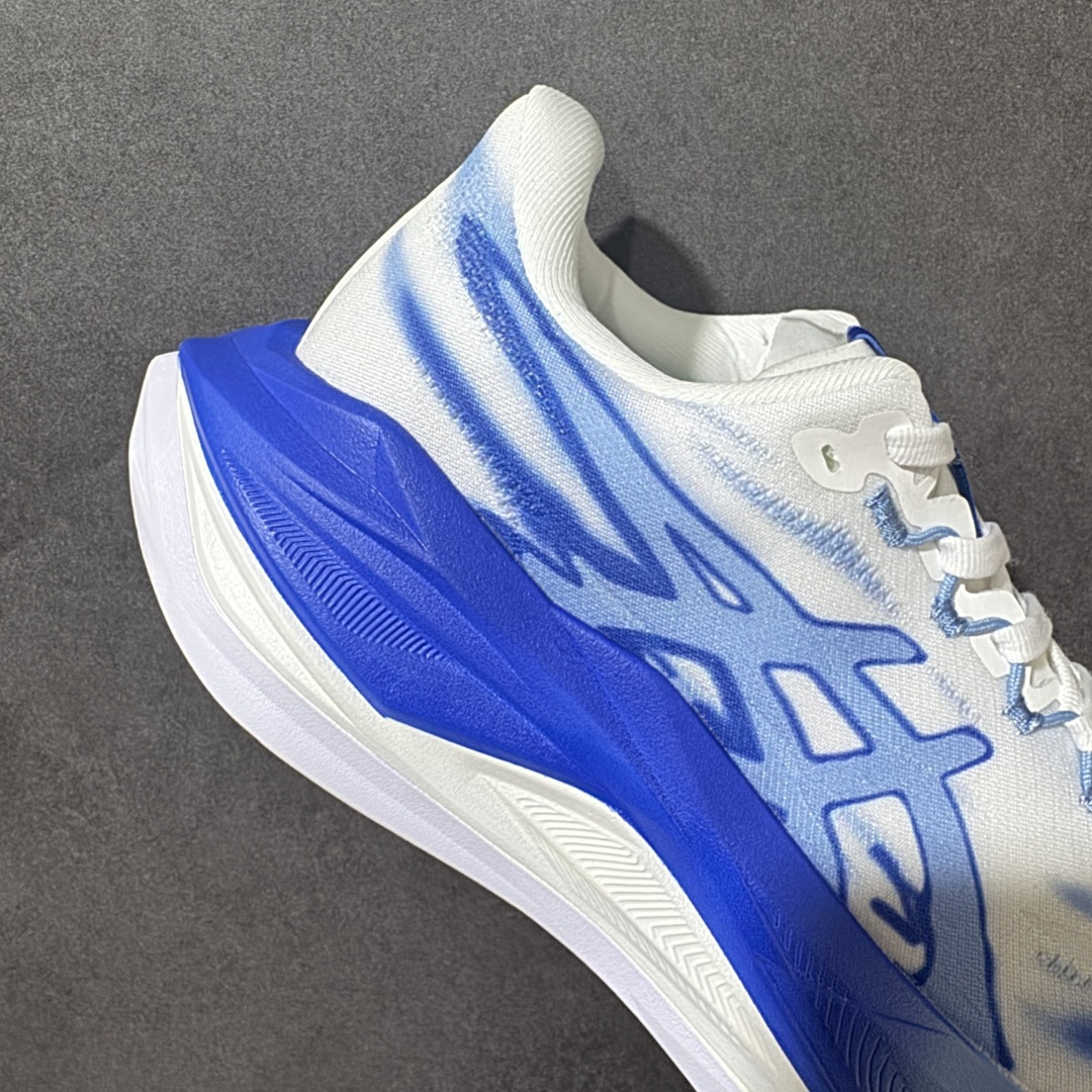 Asics Superblast 3 亚瑟士舒适透气运动跑鞋 货号：1013A177-600 尺码：36 36.5 37