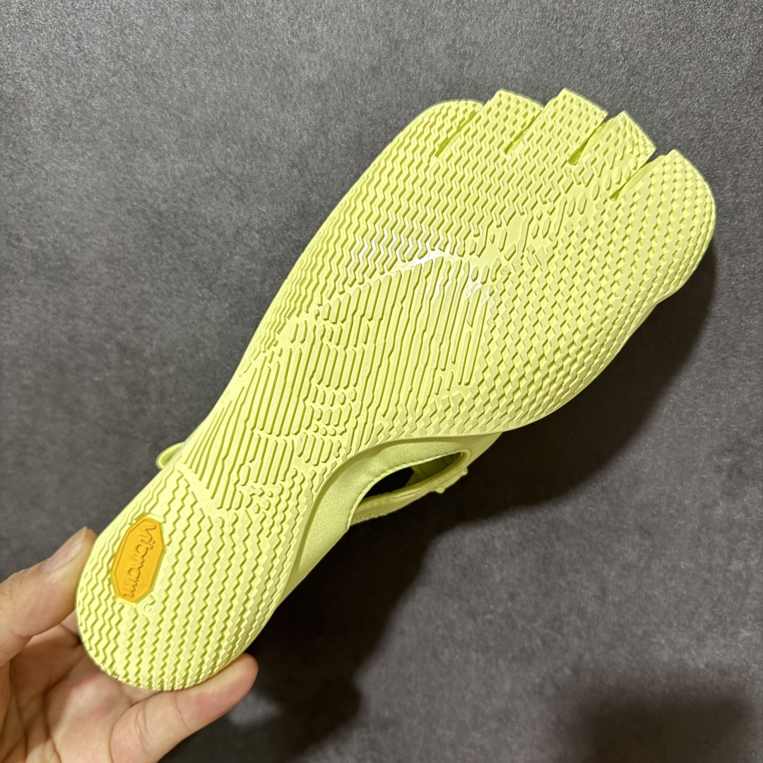 Vibram V-Soul 健身赤足深蹲支撑速干芭蕾五指鞋 货号：26W7203 尺码：36 37 38 39 40 4
