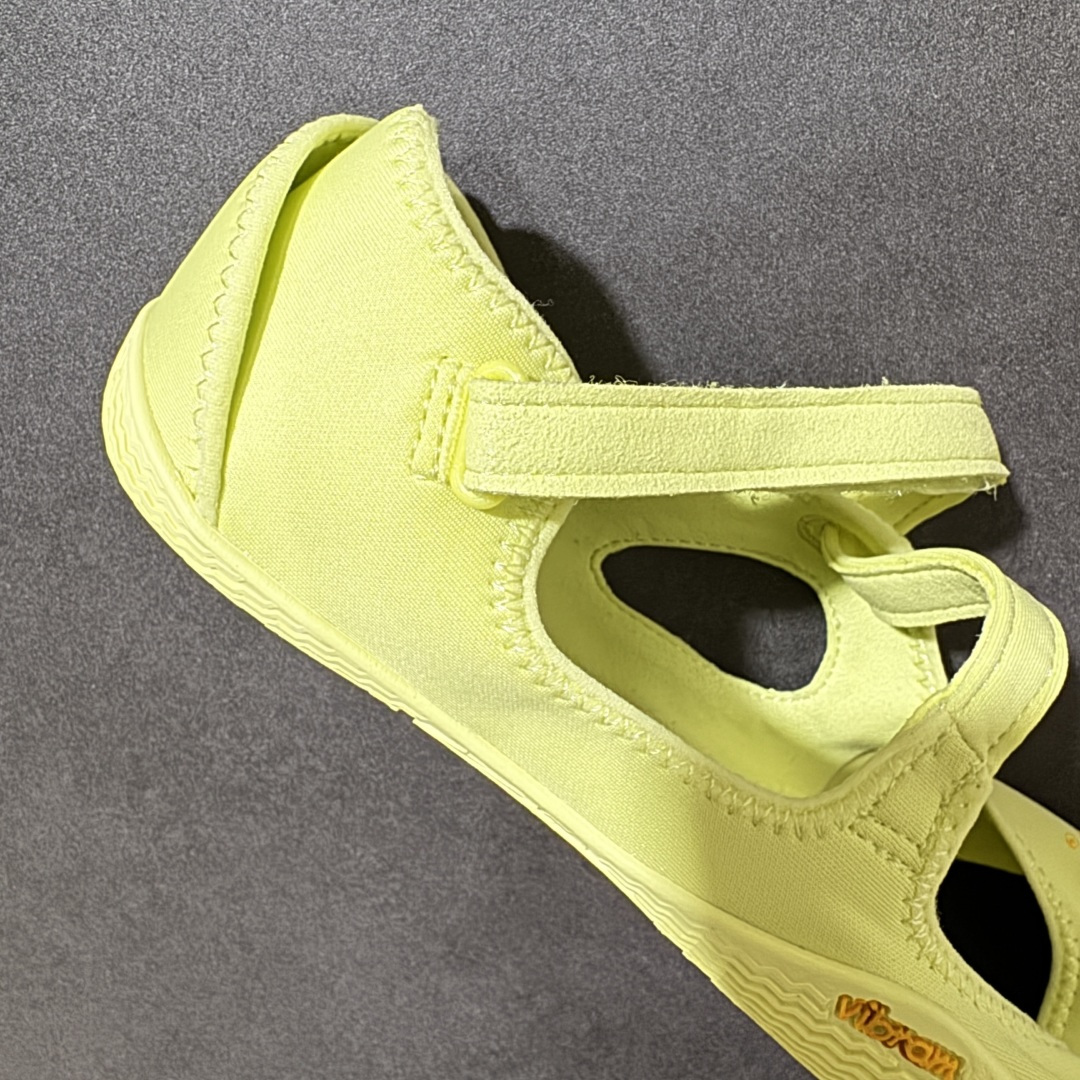 Vibram V-Soul 健身赤足深蹲支撑速干芭蕾五指鞋 货号：26W7203 尺码：36 37 38 39 40 4