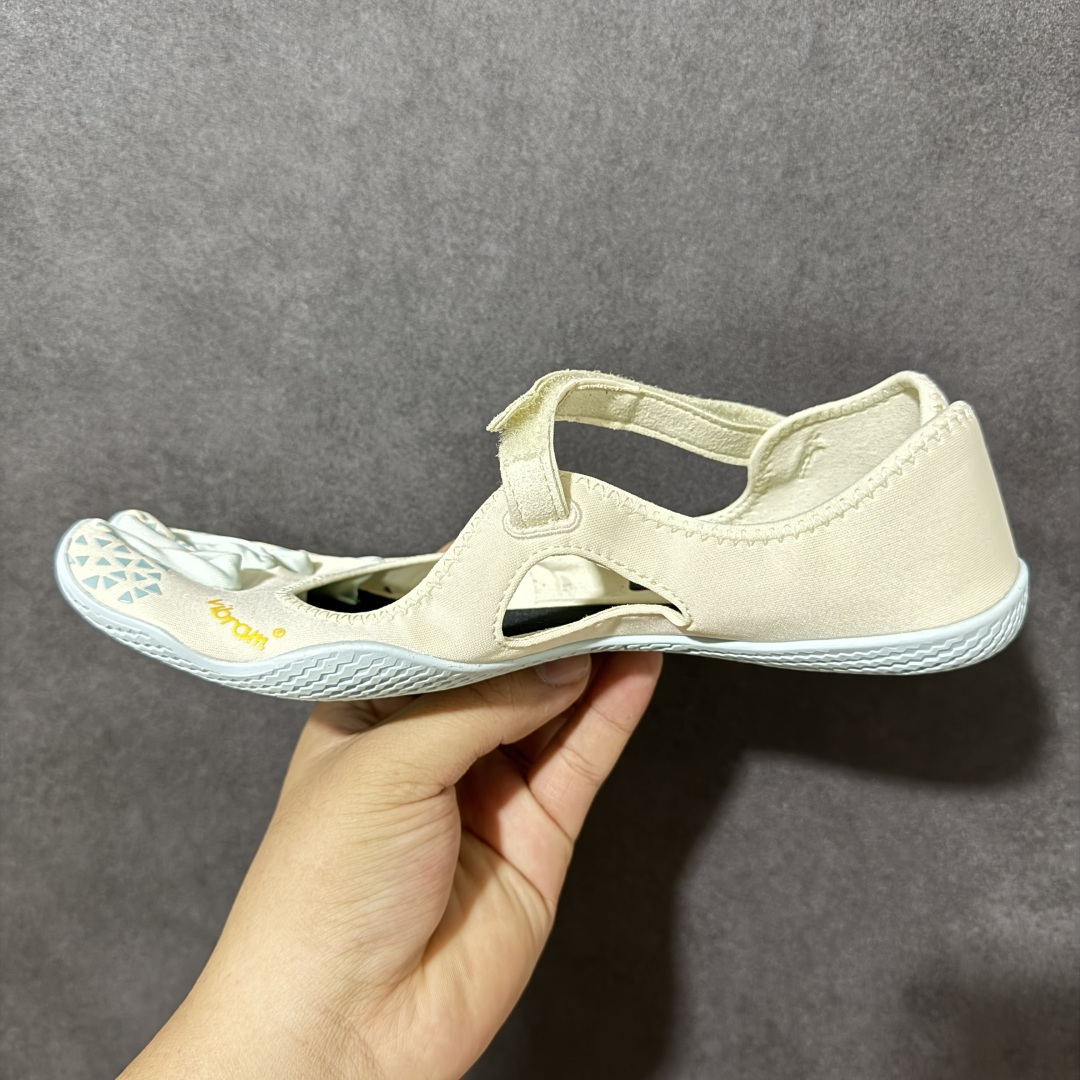 Vibram V-Soul 健身赤足深蹲支撑速干芭蕾五指鞋 货号：26W7205 尺码：36 37 38 39 40 4