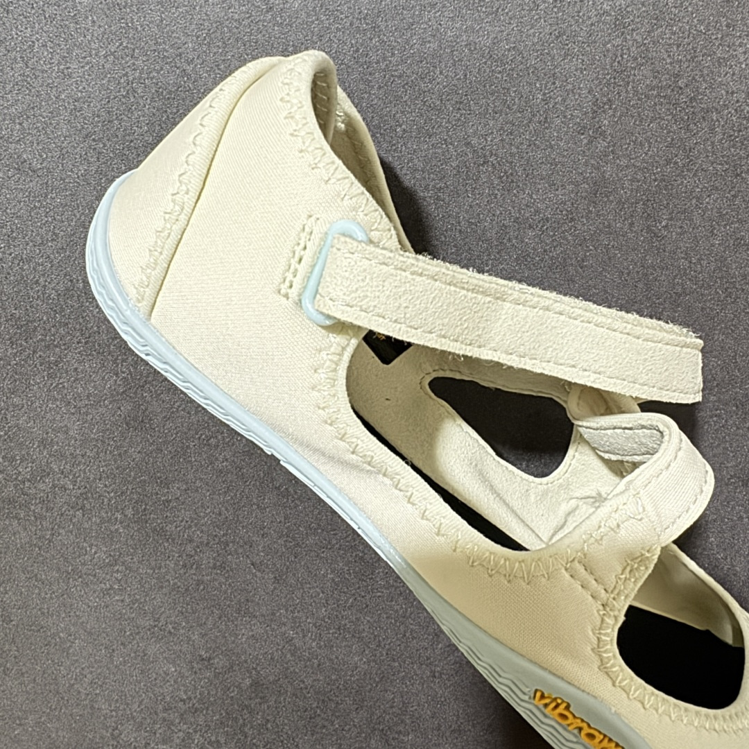 Vibram V-Soul 健身赤足深蹲支撑速干芭蕾五指鞋 货号：26W7205 尺码：36 37 38 39 40 4