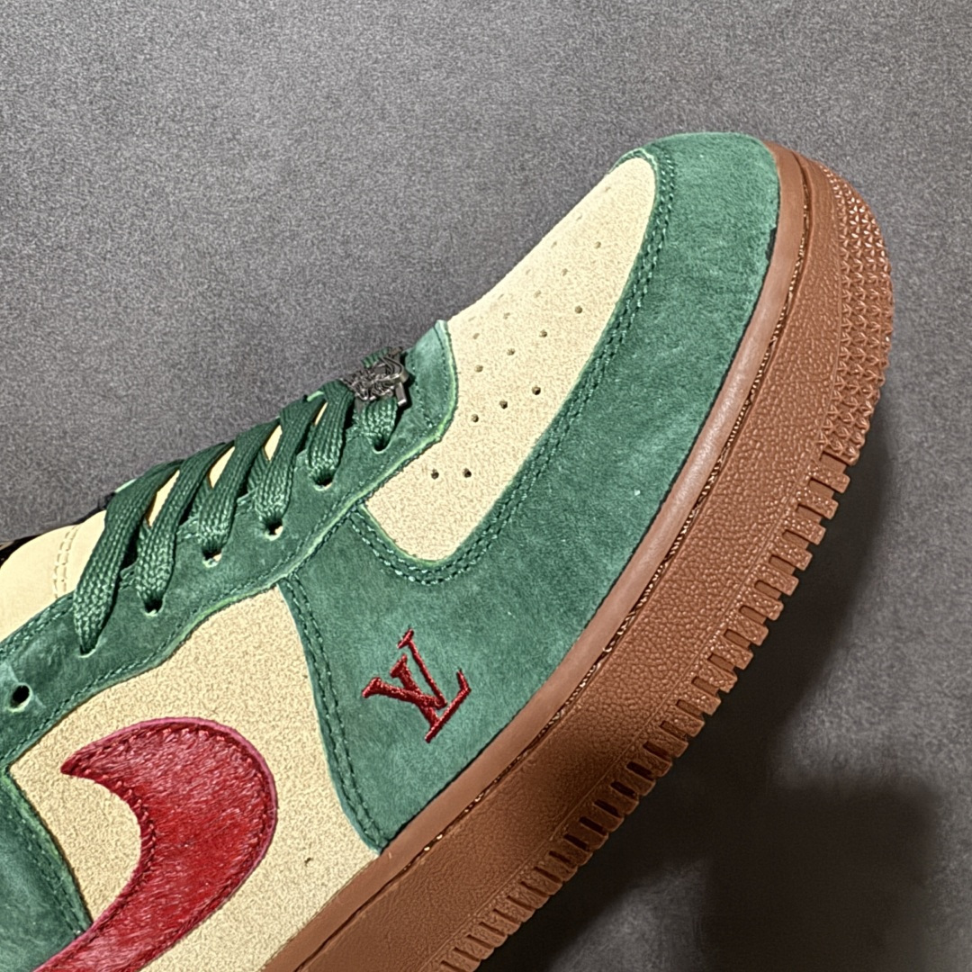 特价 Nike Air Force 1'07 Low 联名款 空军一号低帮休闲板鞋 #原楦原纸板 纯正空军版型 内置全掌 特价 Nike Air Force 1'07 Low 联名款 空军一号低帮休闲板鞋 #原楦原纸板 纯正空军版型 内置全掌