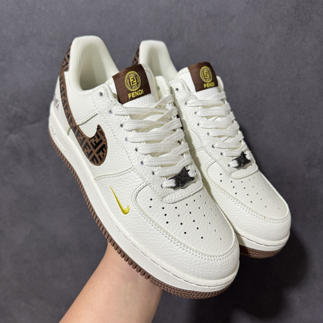 特价 Nike Air Force 1'07 Low 联名款 空军一号低帮休闲板鞋 #原楦原纸板 纯正空军版型 内置全掌 特价 Nike Air Force 1'07 Low 联名款 空军一号低帮休闲板鞋 #原楦原纸板 纯正空军版型 内置全掌