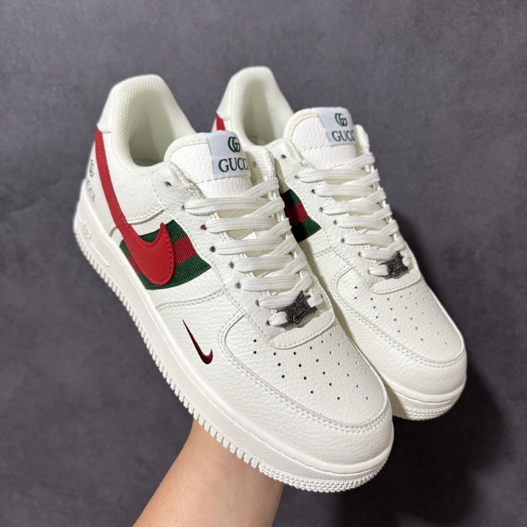 特价 Nike Air Force 1'07 Low 联名款 空军一号低帮休闲板鞋 #原楦原纸板 纯正空军版型 内置全掌 特价 Nike Air Force 1'07 Low 联名款 空军一号低帮休闲板鞋 #原楦原纸板 纯正空军版型 内置全掌