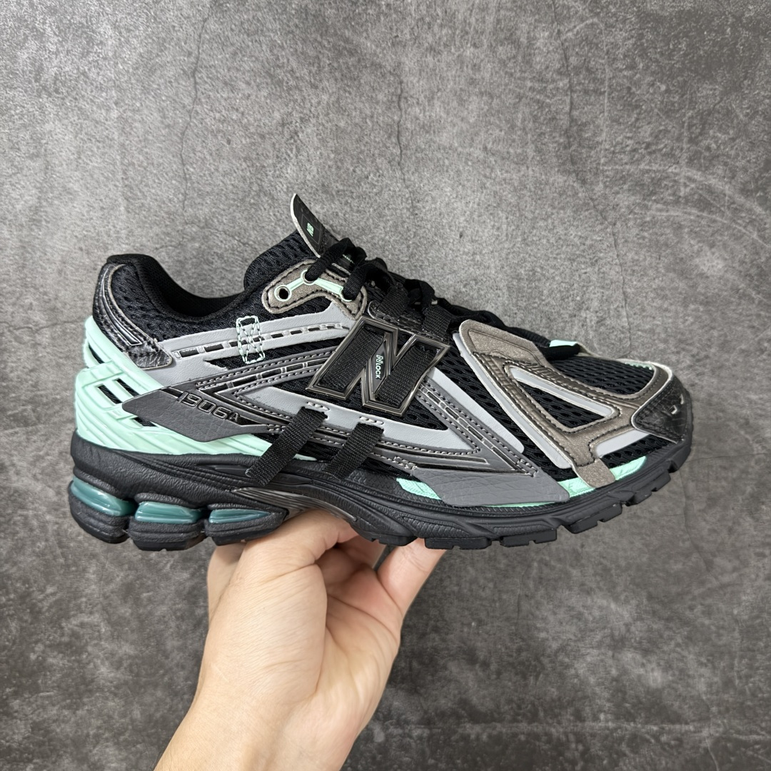 NB新百伦New Balance NB1906 U19063Y0系列复古老爹风休闲运动慢跑鞋 采用轻质牛剖革拼接透气网眼 NB新百伦New Balance NB1906 U19063Y0系列复古老爹风休闲运动慢跑鞋 采用轻质牛剖革拼接透气网眼