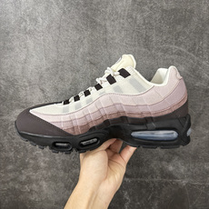 NK Air Max 95 OG 联名复古舒适气垫运动鞋 IQ0277-010 全部配色 原鞋开发生产 高度还原 一眼Z NK Air Max 95 OG 联名复古舒适气垫运动鞋 IQ0277-010 全部配色 原鞋开发生产 高度还原 一眼Z