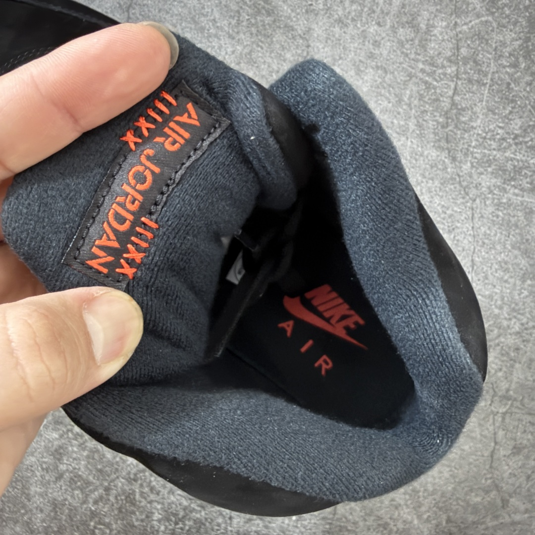 AJ5万圣节 Air Jordan 5 Halloween 舒适贴合 复古篮球鞋 黑红 货号:HQ7978-001 原厂 AJ5万圣节 Air Jordan 5 Halloween 舒适贴合 复古篮球鞋 黑红 货号:HQ7978-001 原厂