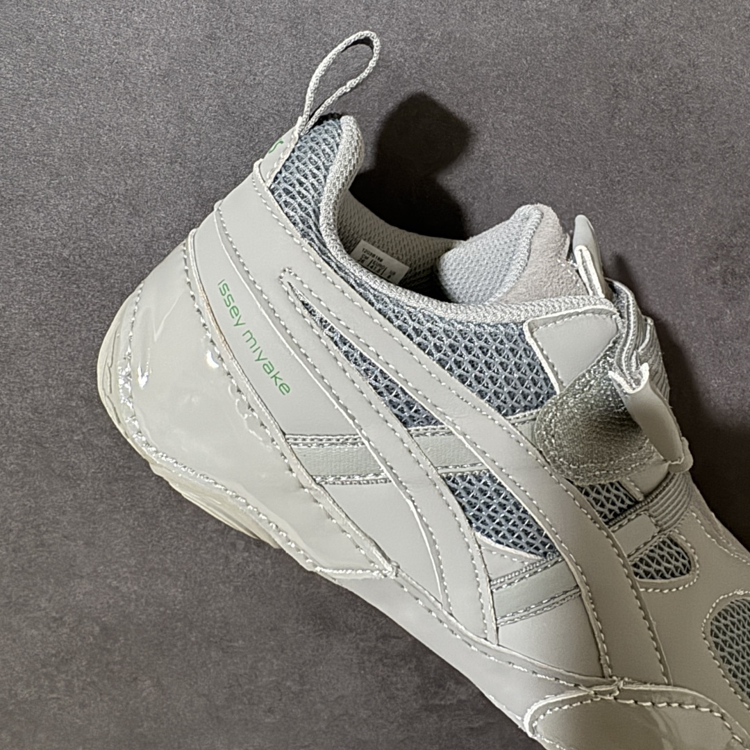 ISSEY MIYAKE/三宅一生 × ASICS HYPER TAPING 联名限定款 魔术贴薄底 舒适柔软 训练鞋 