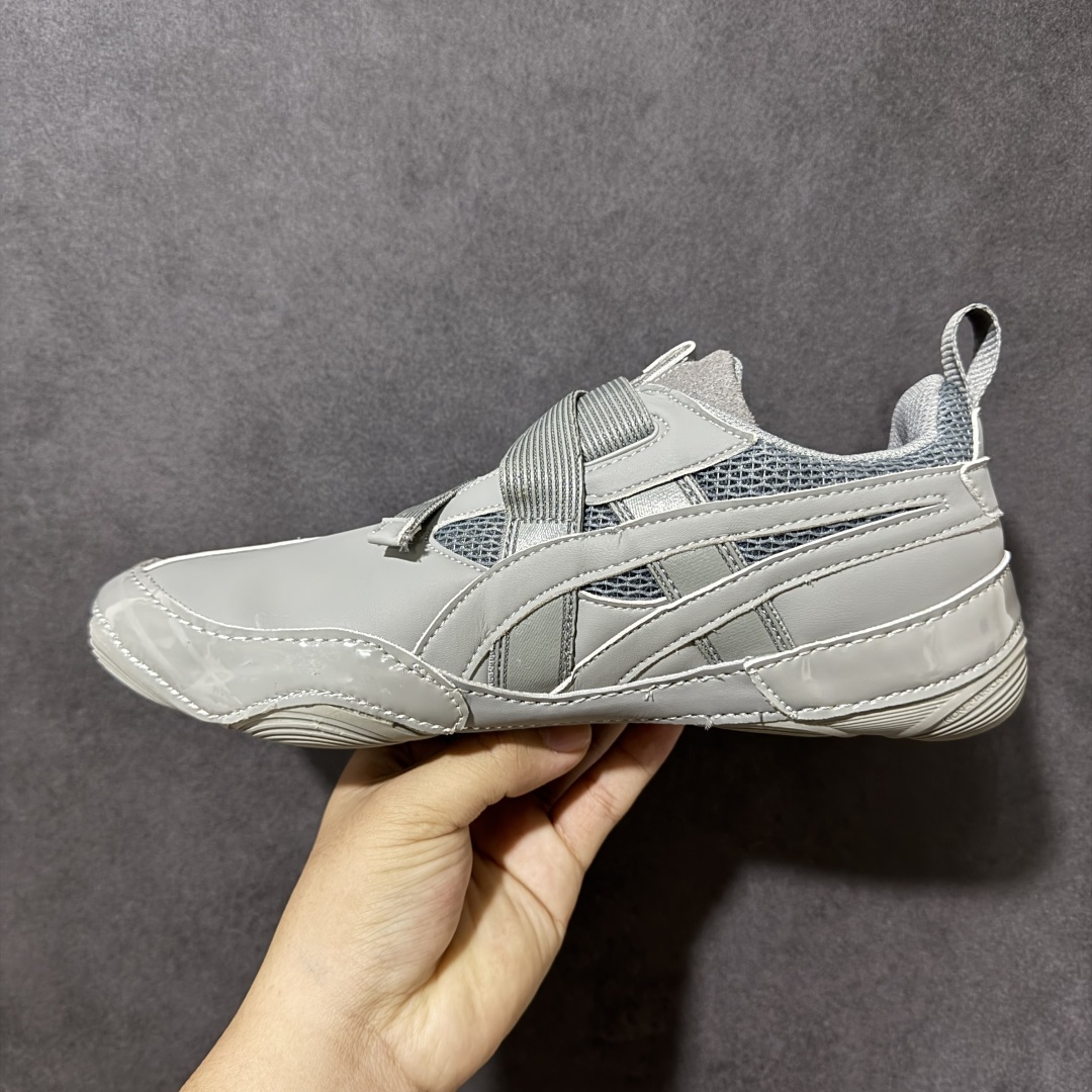 ISSEY MIYAKE/三宅一生 × ASICS HYPER TAPING 联名限定款 魔术贴薄底 舒适柔软 训练鞋 