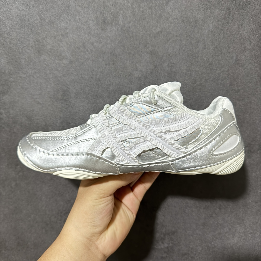 Asics Hypersync 亚瑟士 薄底德训 时尚经典透气包裹性轻便 低帮休闲板鞋 以复古之名 解锁街头新表达 低帮