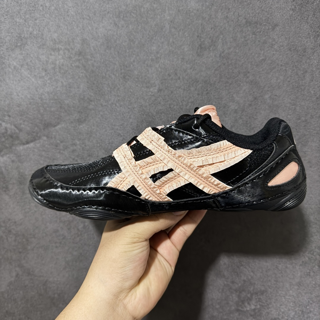 Asics Hypersync 亚瑟士 薄底德训 时尚经典透气包裹性轻便 低帮休闲板鞋 以复古之名 解锁街头新表达 低帮 Asics Hypersync 亚瑟士 薄底德训 时尚经典透气包裹性轻便 低帮休闲板鞋 以复古之名 解锁街头新表达 低帮