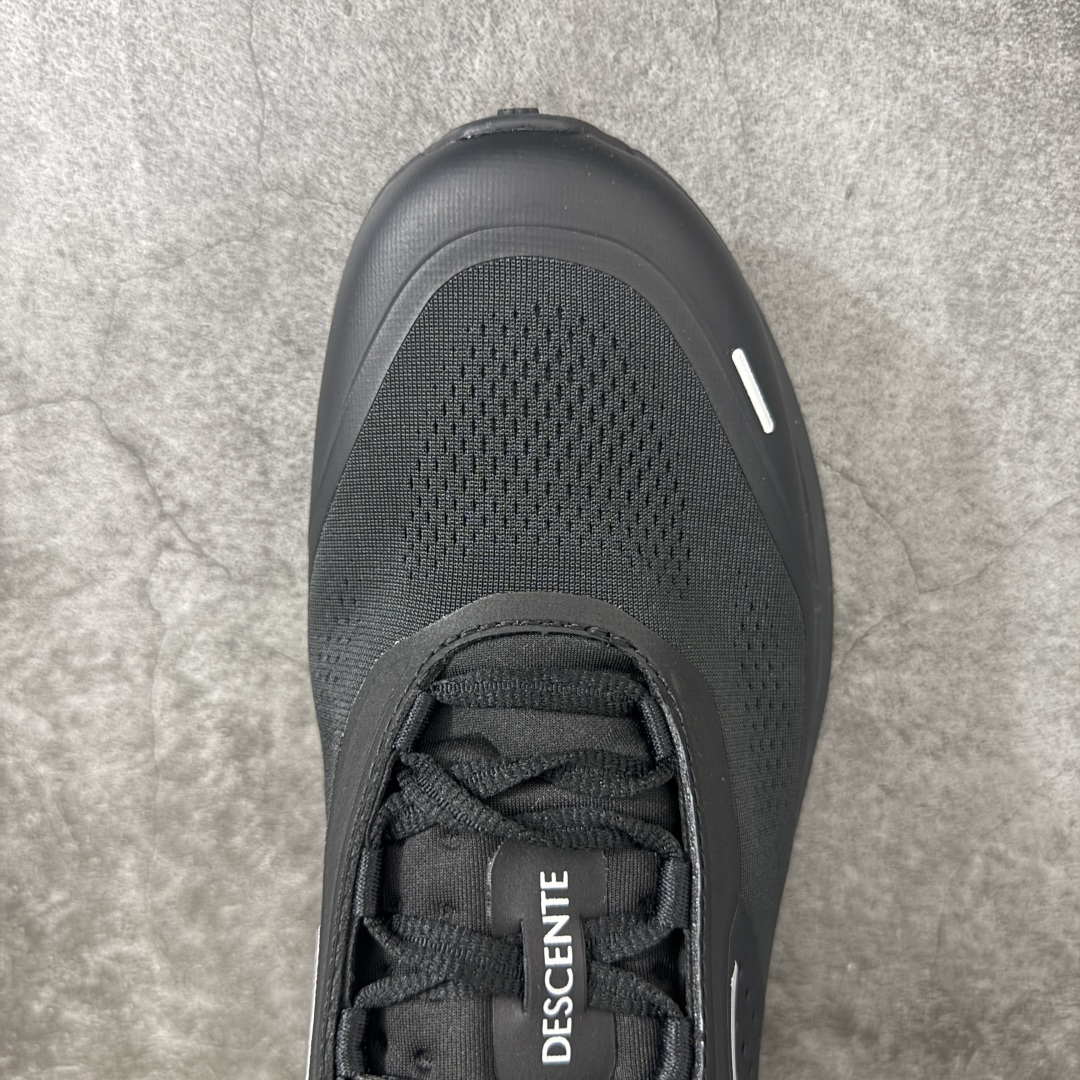 迪桑特DESCENTE D/F RIDE 都市通勤 低帮休闲鞋,鞋面采用KPU材质 耐用的同时提升防护性与整体质感 厚中 迪桑特DESCENTE D/F RIDE 都市通勤 低帮休闲鞋,鞋面采用KPU材质 耐用的同时提升防护性与整体质感 厚中