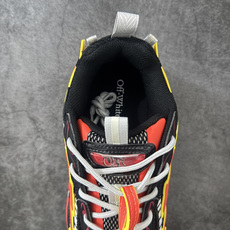 OFF-WHITE OW运动鞋 春夏走秀款球鞋 所有配件均通过定做出产正品裁片 原版比例大箭头定制网眼布双拼牛皮进口机器 OFF-WHITE OW运动鞋 春夏走秀款球鞋 所有配件均通过定做出产正品裁片 原版比例大箭头定制网眼布双拼牛皮进口机器