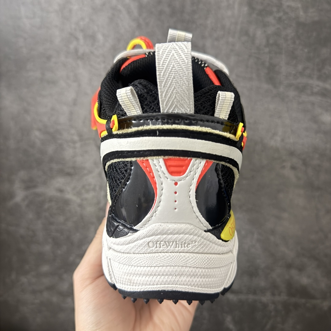 OFF-WHITE OW运动鞋 春夏走秀款球鞋 所有配件均通过定做出产正品裁片 原版比例大箭头定制网眼布双拼牛皮进口机器 OFF-WHITE OW运动鞋 春夏走秀款球鞋 所有配件均通过定做出产正品裁片 原版比例大箭头定制网眼布双拼牛皮进口机器