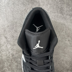 Air Jordan Low AJ1 乔1黑灰翻毛色 低帮文化休闲运动板鞋 -048 市面中低帮最具代表性版本没有之一 Air Jordan Low AJ1 乔1黑灰翻毛色 低帮文化休闲运动板鞋 -048 市面中低帮最具代表性版本没有之一