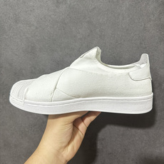 阿迪达斯十字交叉绑带Adidas SUPERSTAR SLIP ON W S 贝壳头 十字交叉绑带 白山联名款绑带板鞋 阿迪达斯十字交叉绑带Adidas SUPERSTAR SLIP ON W S 贝壳头 十字交叉绑带 白山联名款绑带板鞋