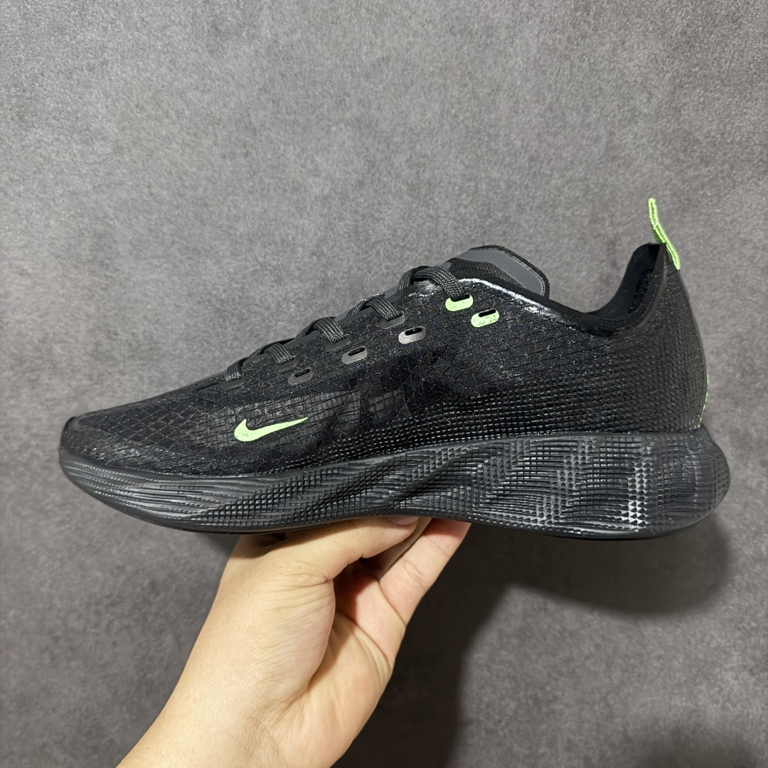 Nike AVA X 耐克 舒适贴合防滑跑步鞋 男款 黑绿 美式街头风格 适合通勤运动city walk 货号：HM96