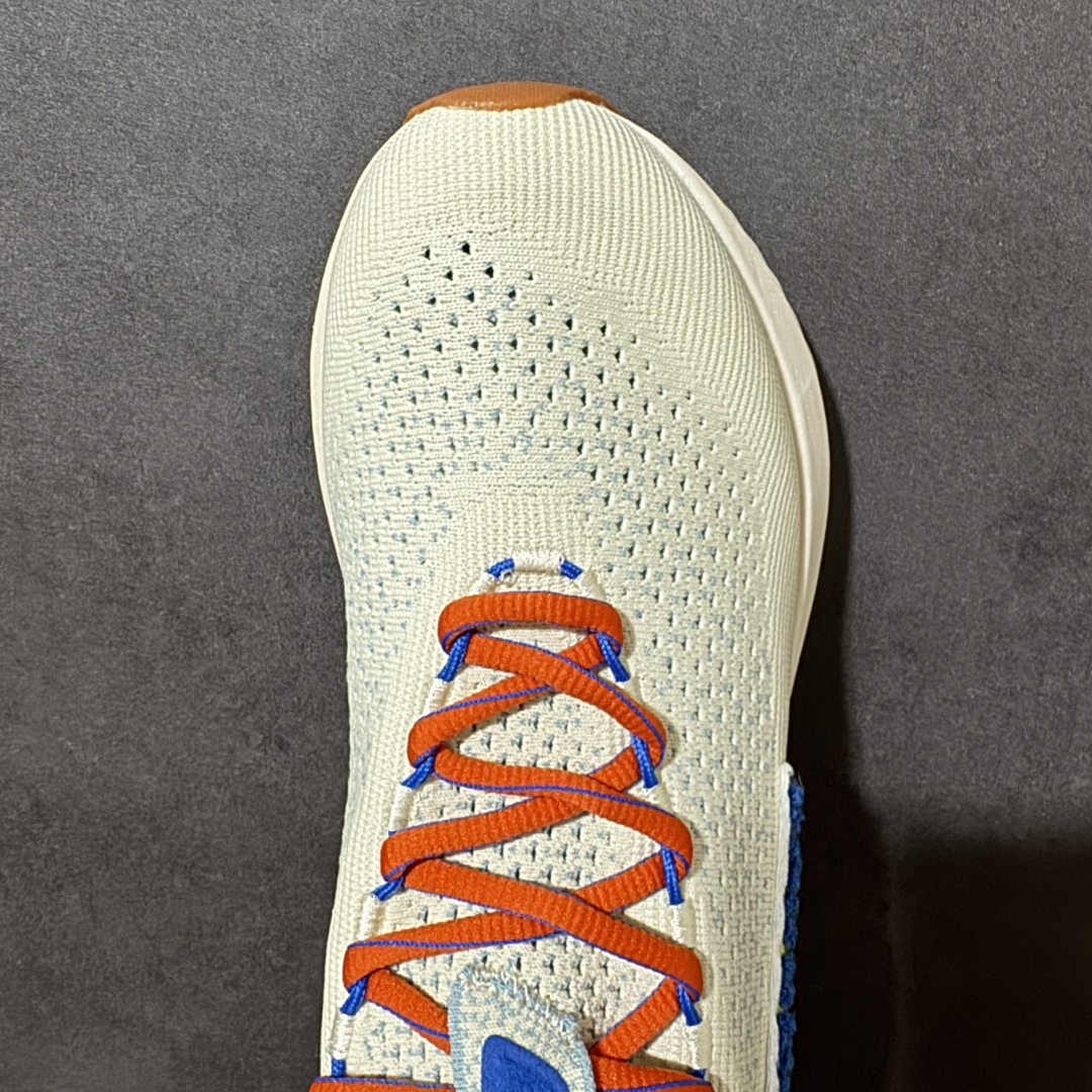 Brooks布鲁克斯 Glycerin StealthFit 22 时尚舒适百搭简约 低帮 跑步鞋 货号： 1D 439
