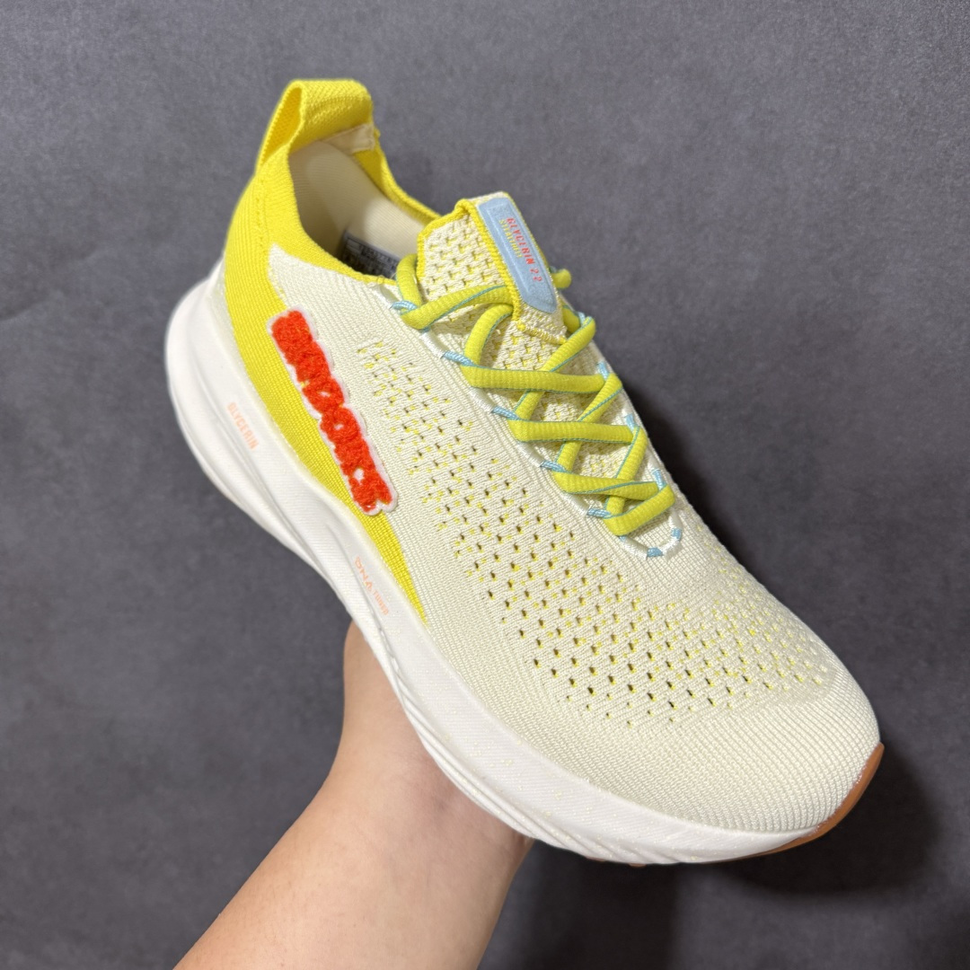 Brooks布鲁克斯 Glycerin StealthFit 22 时尚舒适百搭简约 低帮 跑步鞋 货号： 1B 744