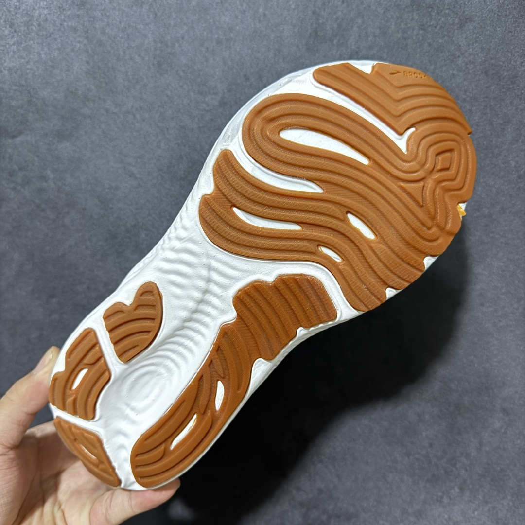 Brooks布鲁克斯 Glycerin StealthFit 22 时尚舒适百搭简约 低帮 跑步鞋 货号： 1D 106
