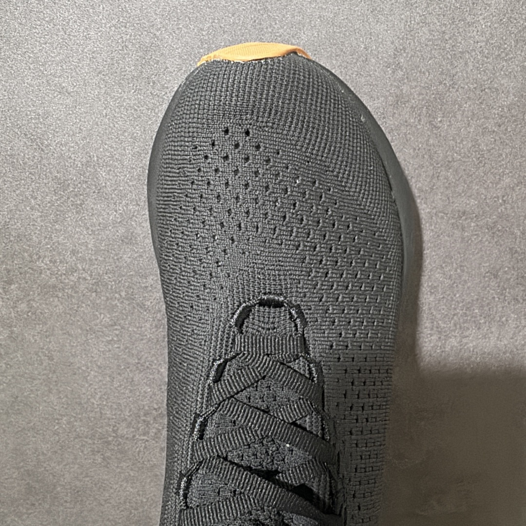 Brooks布鲁克斯 Glycerin StealthFit 22 时尚舒适百搭简约 低帮 跑步鞋 货号： 1D 072