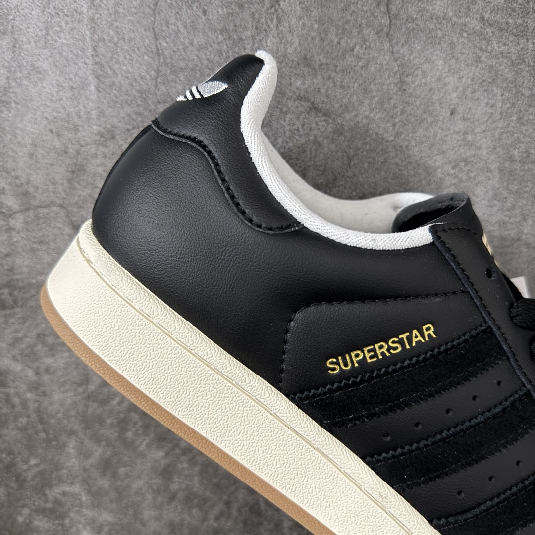 Adidas Originals Superstar贝壳头系列 阿迪达斯 三叶草低帮经典百搭休闲运动板鞋 货号:JQ32