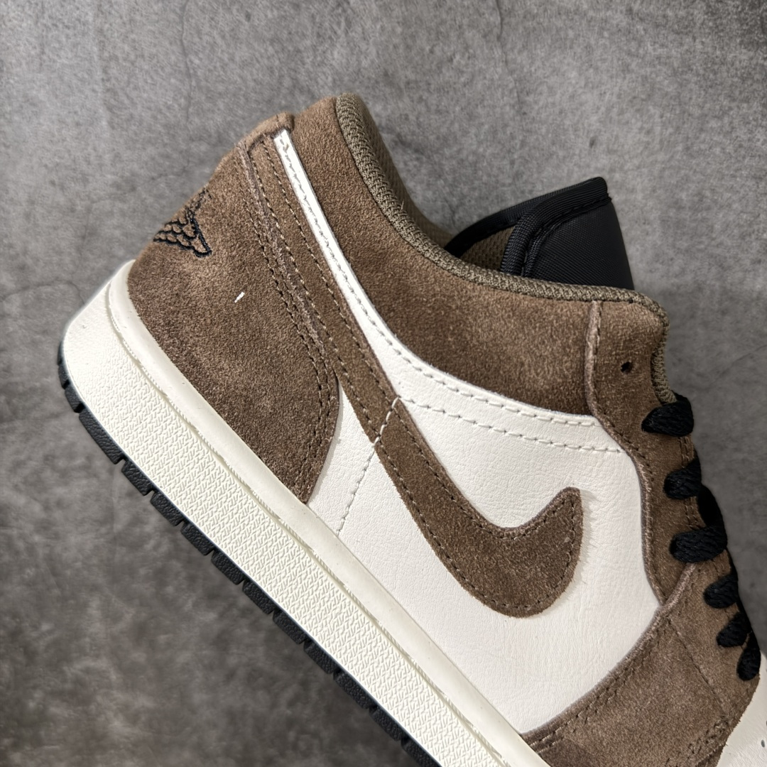Air Jordan Low AJ1 乔1白棕翻毛色 低帮文化休闲运动板鞋 -200 市面中低帮最具代表性版本没有之一 Air Jordan Low AJ1 乔1白棕翻毛色 低帮文化休闲运动板鞋 -200 市面中低帮最具代表性版本没有之一