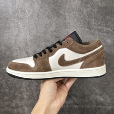 Air Jordan Low AJ1 乔1白棕翻毛色 低帮文化休闲运动板鞋 -200 市面中低帮最具代表性版本没有之一 Air Jordan Low AJ1 乔1白棕翻毛色 低帮文化休闲运动板鞋 -200 市面中低帮最具代表性版本没有之一