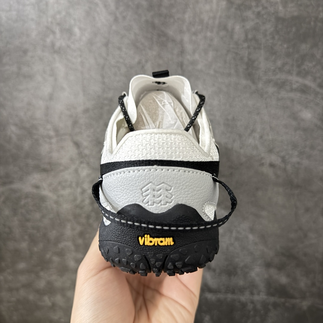 可隆KOLON SPORT ROAM VARY女款户外芭蕾风抓地透湿赤足休闲鞋 尺码：35.5-40 编码： PFC