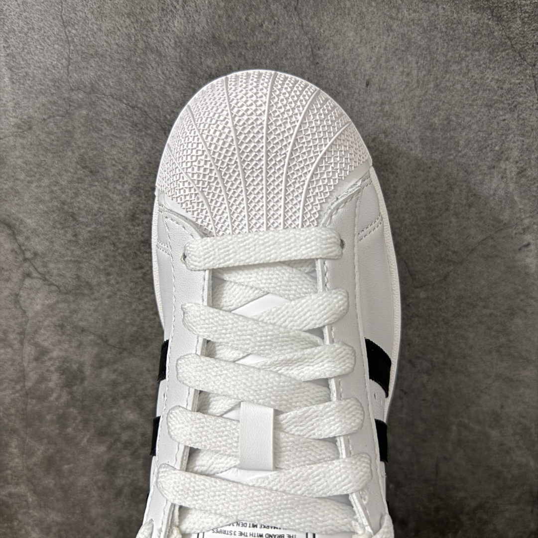 头层原厂皮 adidas originals Superstar 2 贝壳头 简约经典 舒适时尚 复古板鞋 男女同款 白 头层原厂皮 adidas originals Superstar 2 贝壳头 简约经典 舒适时尚 复古板鞋 男女同款 白