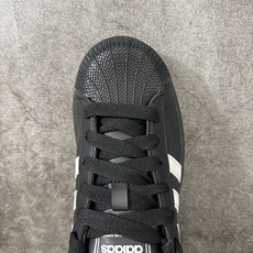 头层原厂皮 adidas originals Superstar 2 贝壳头 简约经典 舒适时尚 复古板鞋 男女同款 黑 头层原厂皮 adidas originals Superstar 2 贝壳头 简约经典 舒适时尚 复古板鞋 男女同款 黑