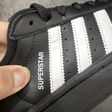 头层原厂皮 adidas originals Superstar 2 贝壳头 简约经典 舒适时尚 复古板鞋 男女同款 黑 头层原厂皮 adidas originals Superstar 2 贝壳头 简约经典 舒适时尚 复古板鞋 男女同款 黑