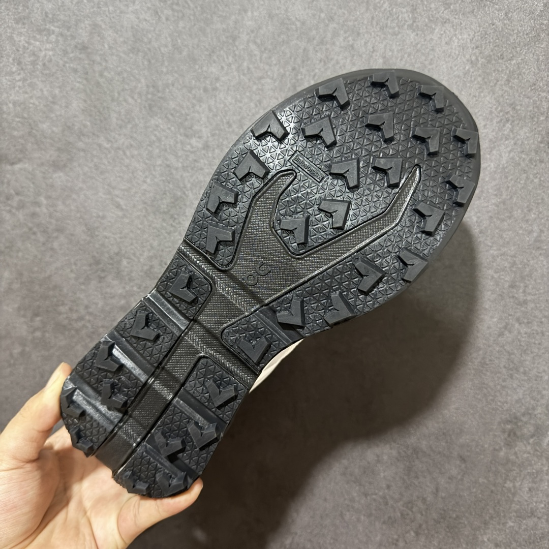 On Cloudvista 3 昂跑全新综合体能训练运动鞋 舒适缓震轻量跑鞋 日常搭配随性自在 透气耐造，出行徒步首选 