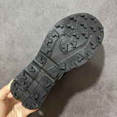 On Cloudvista 3 昂跑全新综合体能训练运动鞋 舒适缓震轻量跑鞋 日常搭配随性自在 透气耐造,出行徒步首选 On Cloudvista 3 昂跑全新综合体能训练运动鞋 舒适缓震轻量跑鞋 日常搭配随性自在 透气耐造,出行徒步首选
