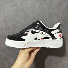 A Bathing Ape/安逸猿 男女运动鞋复古板鞋 升级原楦原纸版数据开发,采用超软皮革鞋面材质,内置全掌air s A Bathing Ape/安逸猿 男女运动鞋复古板鞋 升级原楦原纸版数据开发,采用超软皮革鞋面材质,内置全掌air s