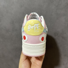 A Bathing Ape/安逸猿 男女运动鞋复古板鞋 升级原楦原纸版数据开发,采用超软皮革鞋面材质,内置全掌air s A Bathing Ape/安逸猿 男女运动鞋复古板鞋 升级原楦原纸版数据开发,采用超软皮革鞋面材质,内置全掌air s