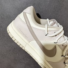 Nike SB Dunk Low 绑带 低帮休闲板鞋 大厂纯原品质出货 超高清洁度 皮料切割干净无任何毛边 细节完美 货 Nike SB Dunk Low 绑带 低帮休闲板鞋 大厂纯原品质出货 超高清洁度 皮料切割干净无任何毛边 细节完美 货