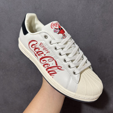adidas originals × Coca-Cola Superstar 2 舒适经典 板鞋 男女同款 这双adid adidas originals × Coca-Cola Superstar 2 舒适经典 板鞋 男女同款 这双adid